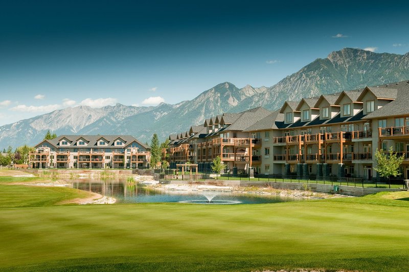 Bighorn Meadows Resort