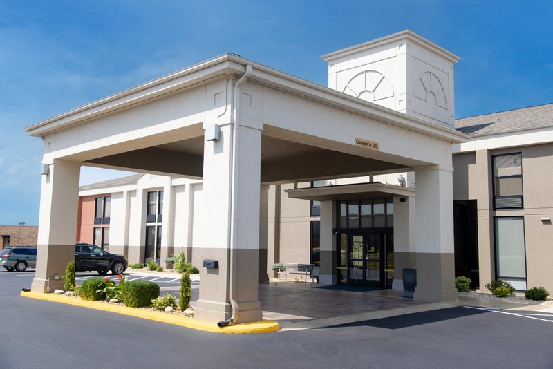 Holiday Inn Express Marshfield, An Ihg Hotel