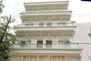 Triveni Gest House,,2 star
