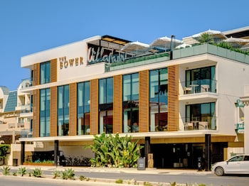The Bower Coronado,1417 Orange Ave,5 star