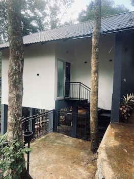 sr villa serenity riverside