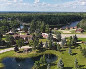 Lost Arrow Resort,,3 star