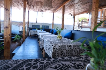 Silent Waves,,3 star