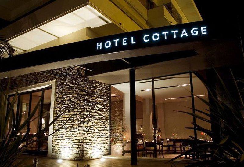Hotel Cottage,Montevideo>>Carrasco,4 star