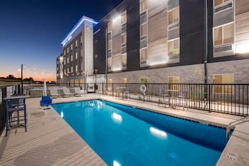 Everhome Suites Yuma East I-8,,3 star