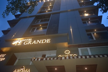 Hotel Le Grande - Mumbai International Airport,Airport Zone,3 star