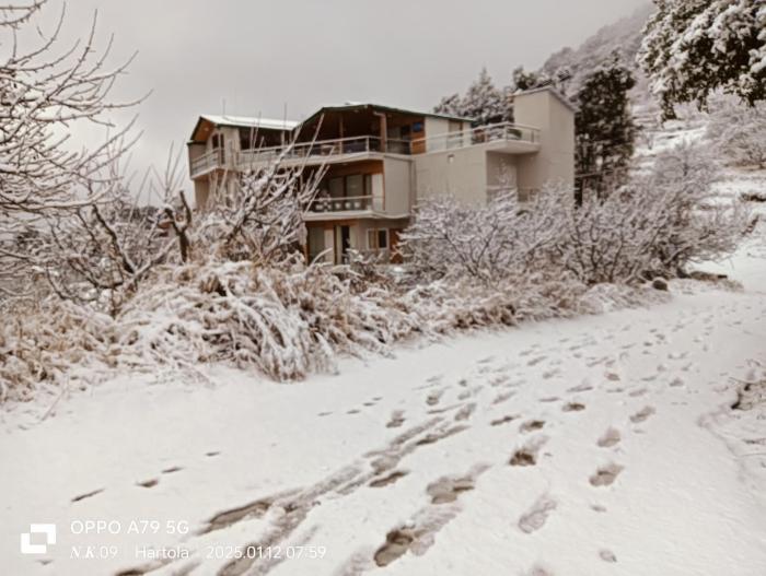 mountain bnb hartola uttarakhand
