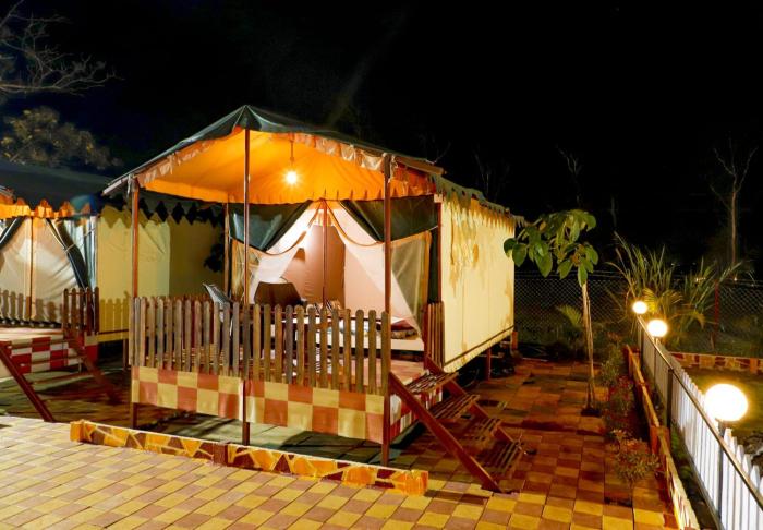 publiq darbar tent house