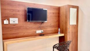 Shree Laxmi Palace,,3 star