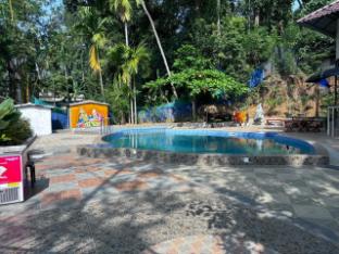 Karmaliz Casa Del Lake,,3 star