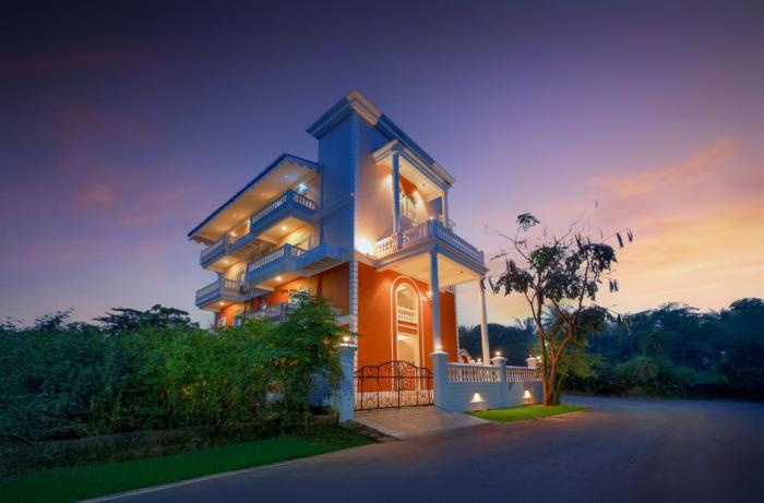 vega suites with private indoor pool