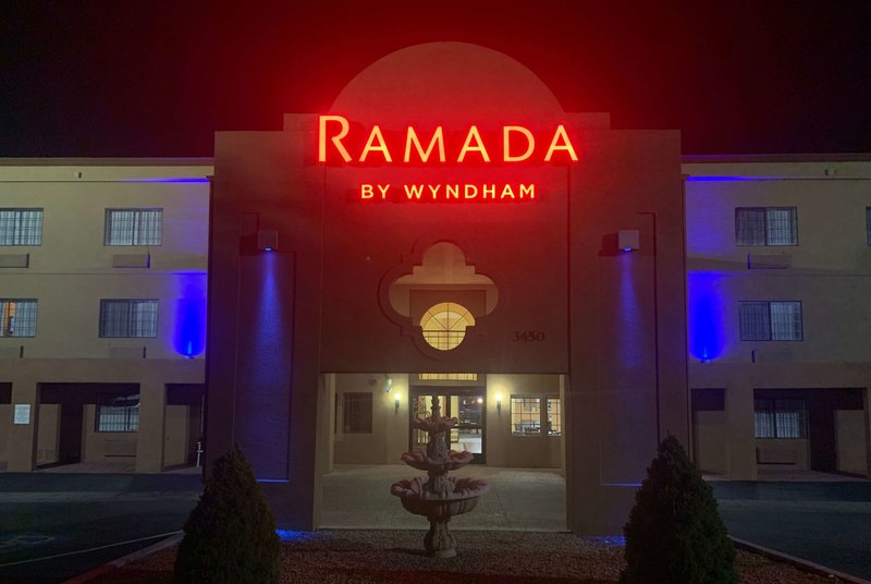 Ramada By Wyndham Santa Fe,Santa Fe>>New Mexico,2.5 star