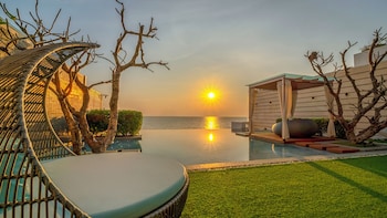 a dream hua hin beachfront retreat