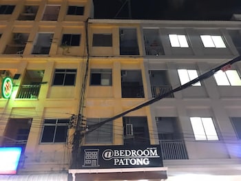 zephyr house residence