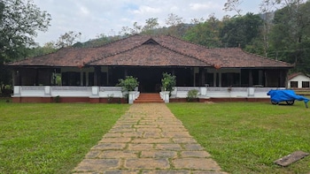 highland estate heritage homestay