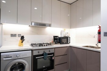 Classic 1Br In Azizi Riviera Meydan,,0 star