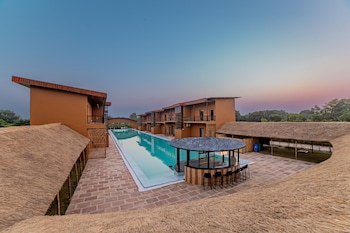 Vanya Forest Resort,,2 star