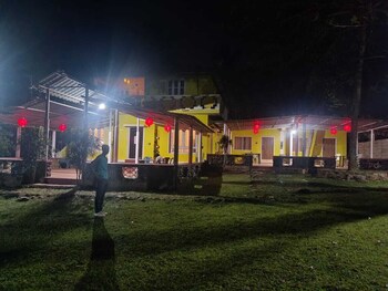 Joeshomestay,,3 star