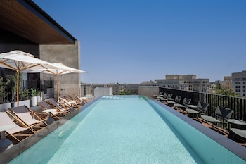 hotel nucha fattal colors