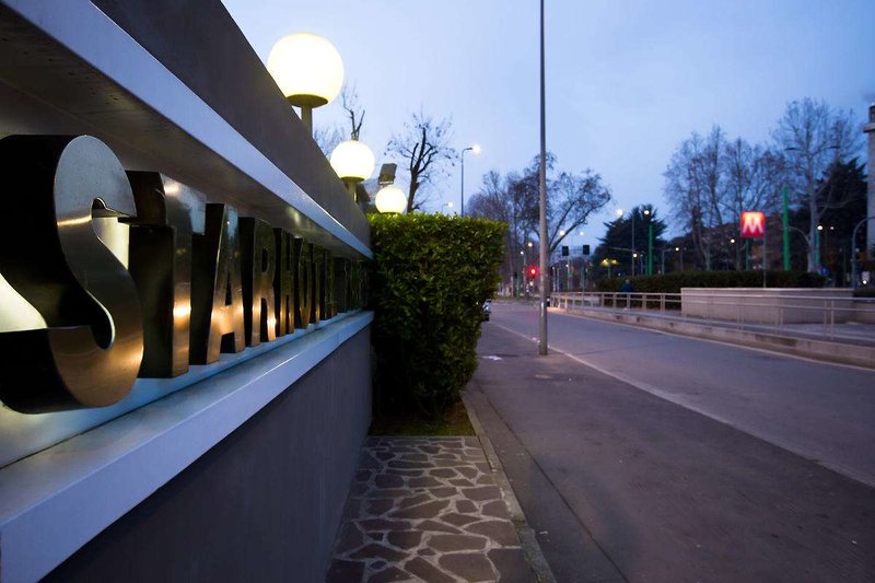 Starhotels Tourist,Lombardy>>Bicocca,4 star