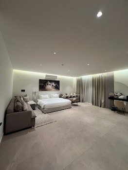 Riyadh Luxury,,0 star
