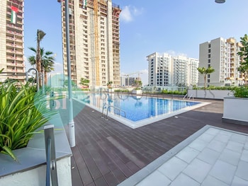 Bloomfields Modern Stu Azizi Riviera,,0 star