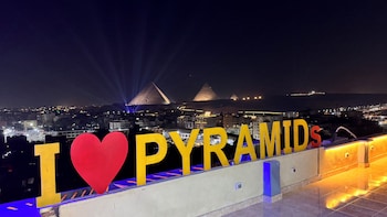 rafif panorama pyramids hotel