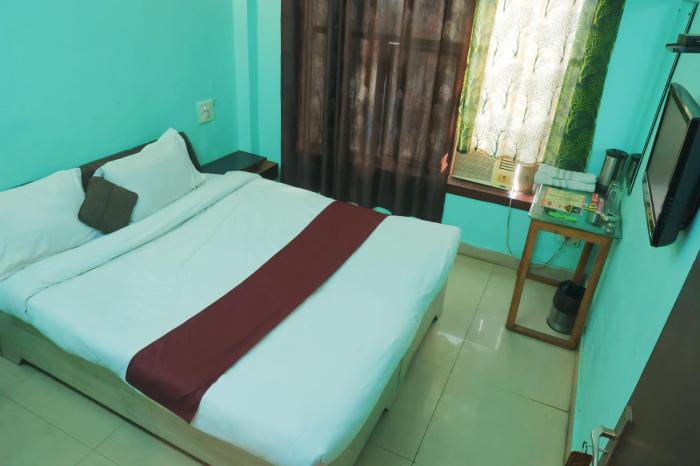 hotel shaurya