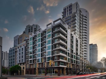 the margot hotel san diego gaslamp quarter outset by hilton