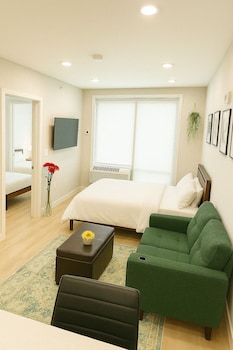 modern 1br 1ba apartment