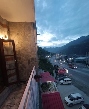 Shree Ram Hotel,,3 star