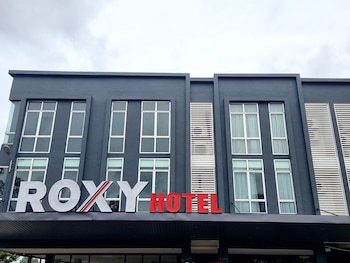 roxy hotel malihah