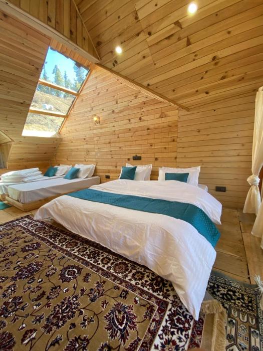 apple land by naavagat