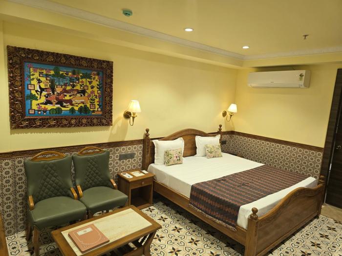 Hotel Surya Palace,,3 star