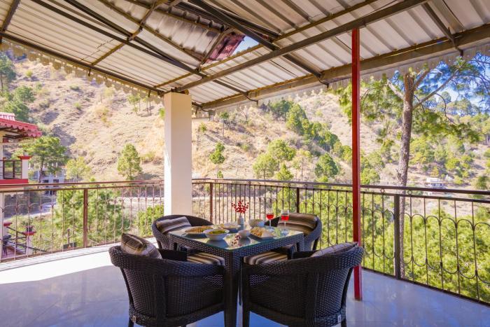alaya stays captains nest 3 bhk retreat with garden and scenic views