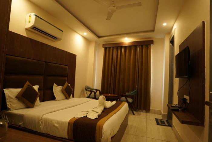hotel divine aura a premium hotel