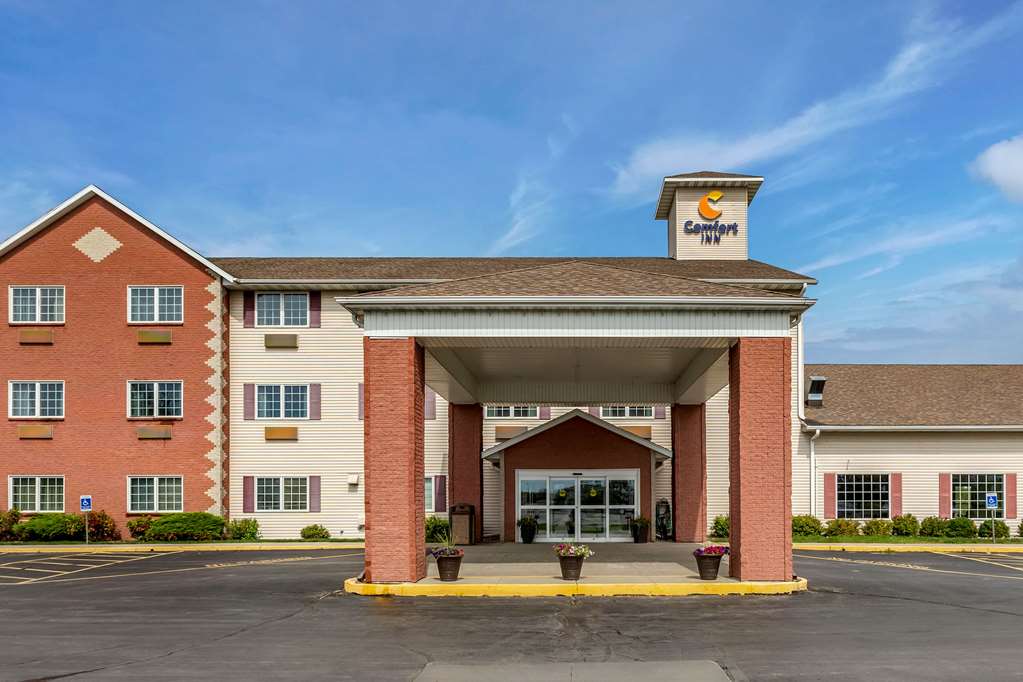 Comfort Inn Story City,Story City>>Ames,2.5 star
