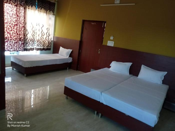 hotel oasis palace