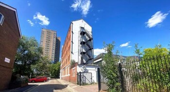 central versatile studio