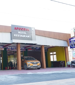 Hotel Apoorva,,3 star