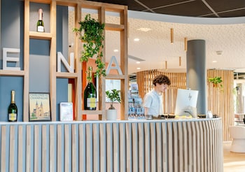 Hôtel Akena Chalons-En-Champagne,,3 star