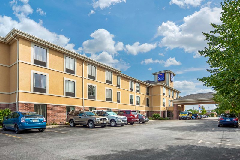 sleep inn and suites airport