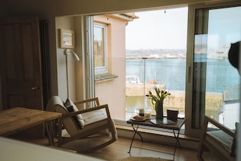 Harbour Strand,,3 star
