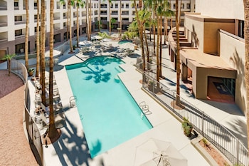 Hilton Phoenix Airport,Phoenix Sky Harbor International Airport>>Phoenix,4 star