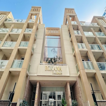 Modern 1Br W Pool And Parking At Roxana Residence,,4 star