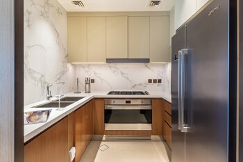 Sky Symphony 3Br Address Opera By Meerak,,0 star