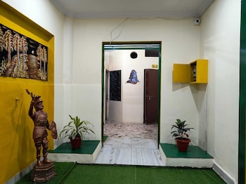 hotel kashi paradise