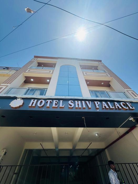 hotel shiv palace