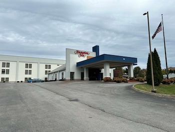 Hampton Inn Morristown,Morristown>>Knoxville,3 star