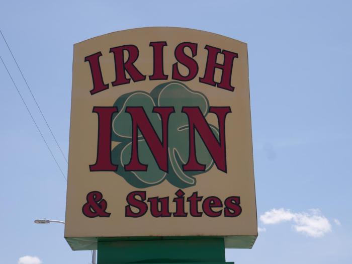 Irish Inn And Suites,Bailey County>>Bailey,2 star